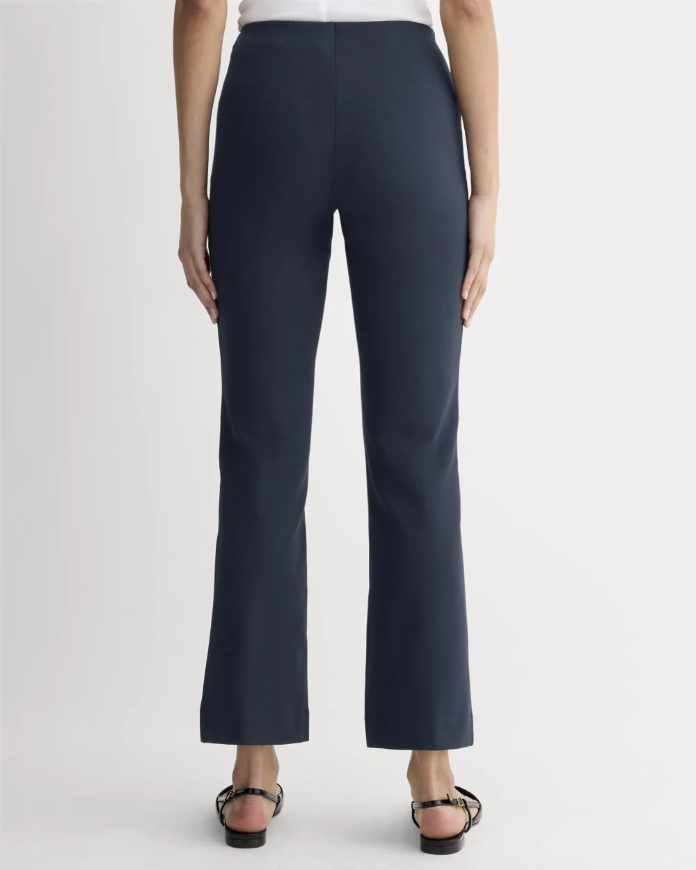 The Dream Kick Flare Pant | Navy (4)