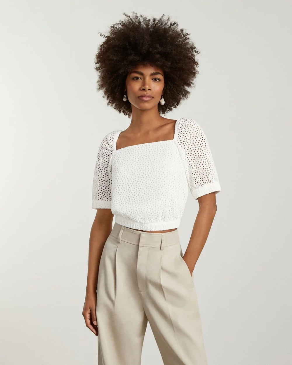 The Eyelet Puff Sleeve Top | White (4)