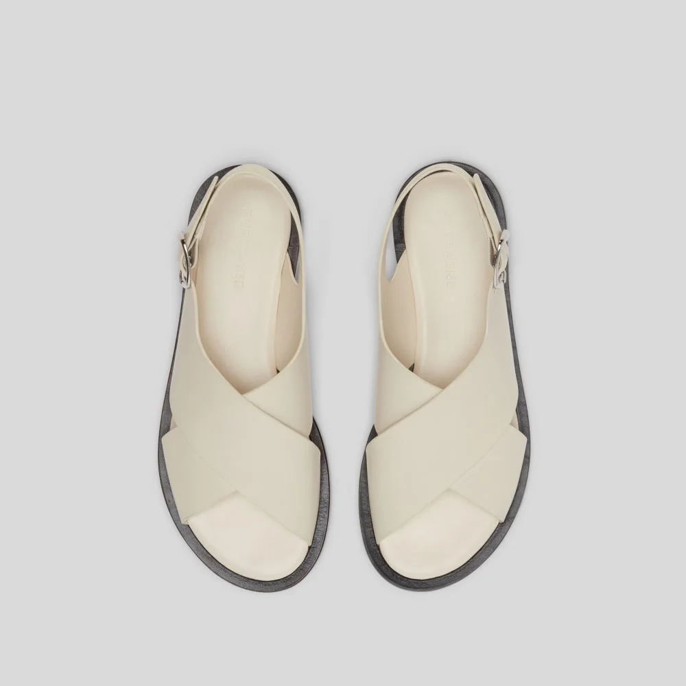 The City Crossover Sandal | Parchment (3)