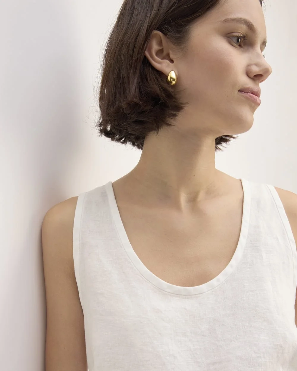 The Scoop Tank in Linen | White (4)