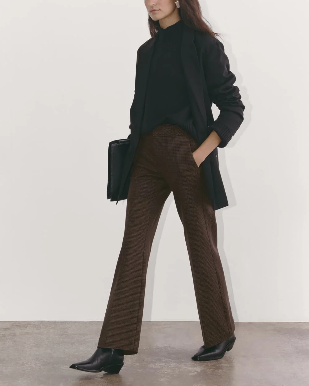 The Bi-Stretch Flare Pant | Brown Houndstooth (2)