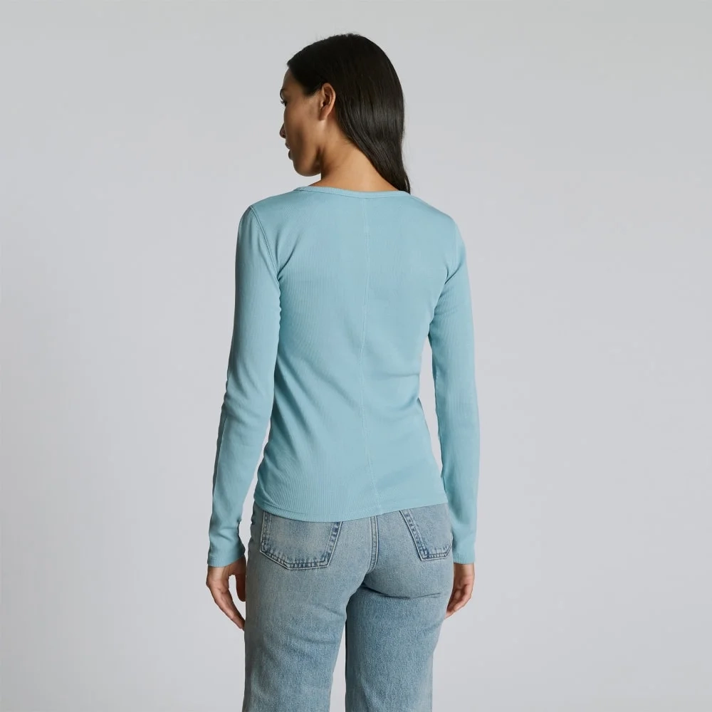 The Luxe Rib Long-Sleeve Crew | Blue Shadow (4)