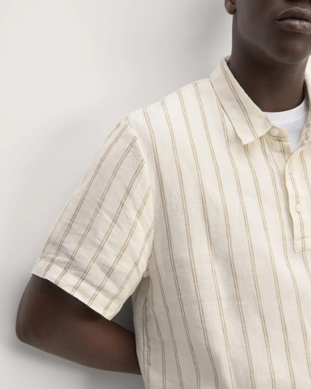 The Linen Short-Sleeve Popover Shirt | Bone / Cornstalk (3)