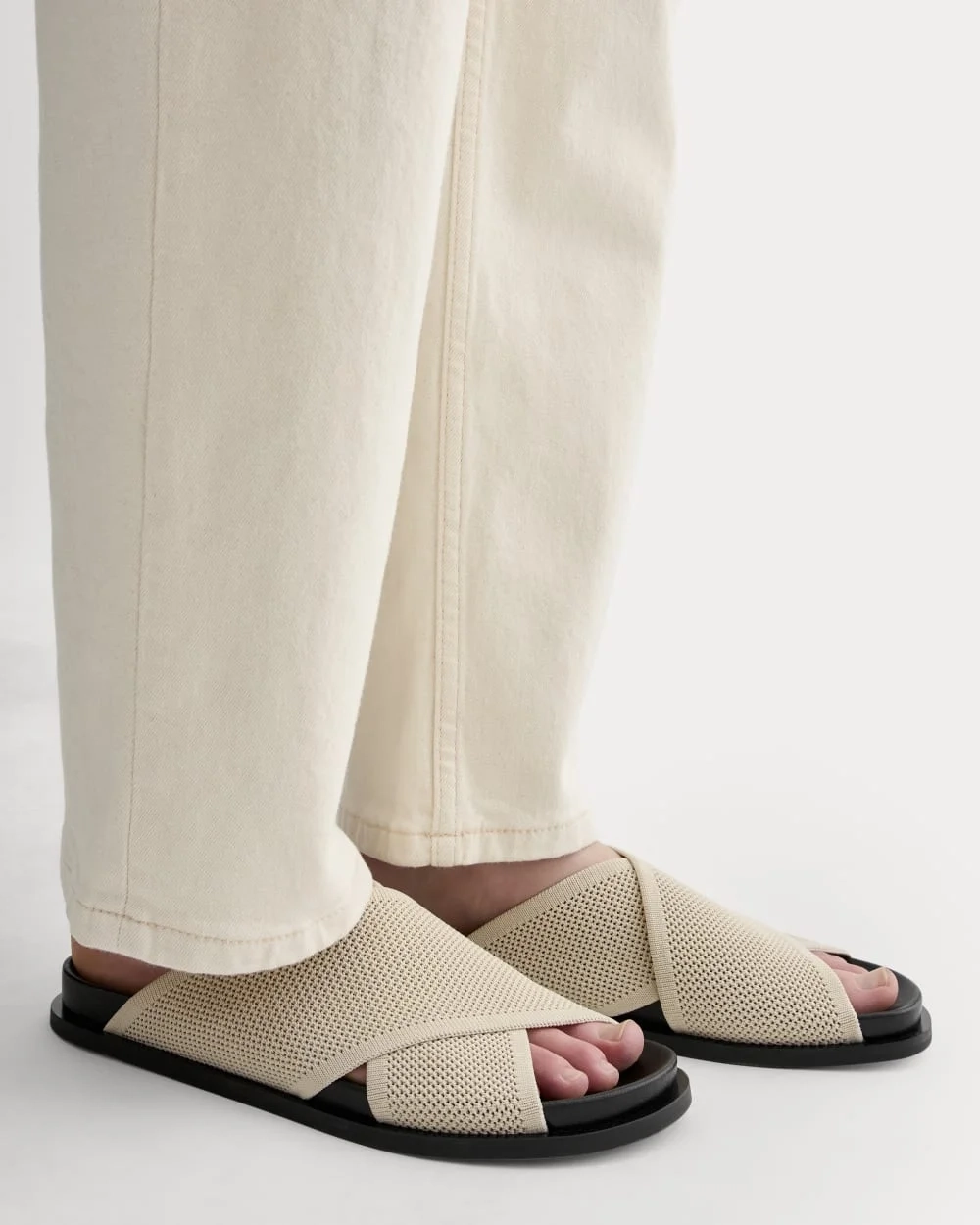 The ReKnit Form Crossover Sandal | Sandshell (4)