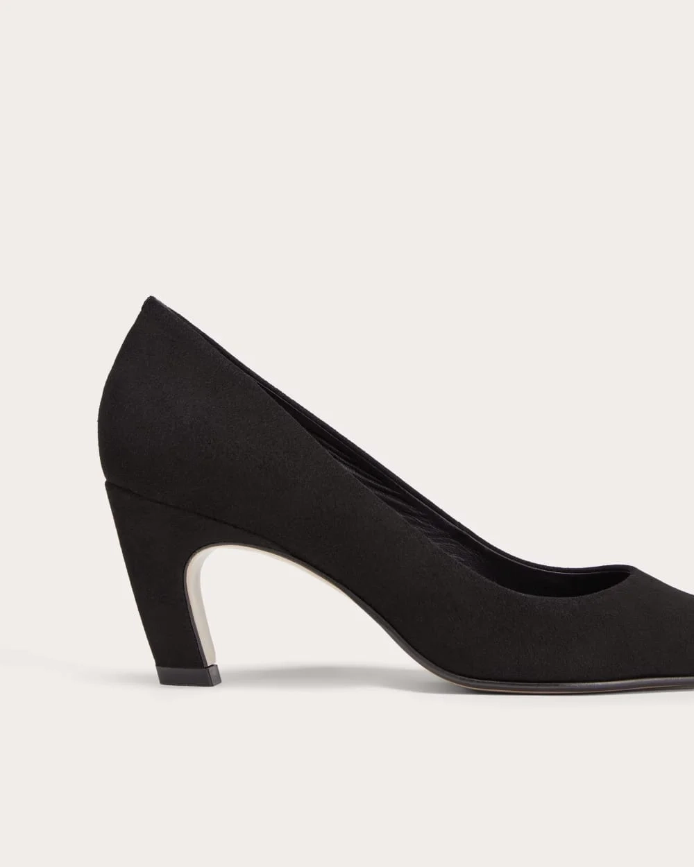 The Banana Pump | Black Suede (4)
