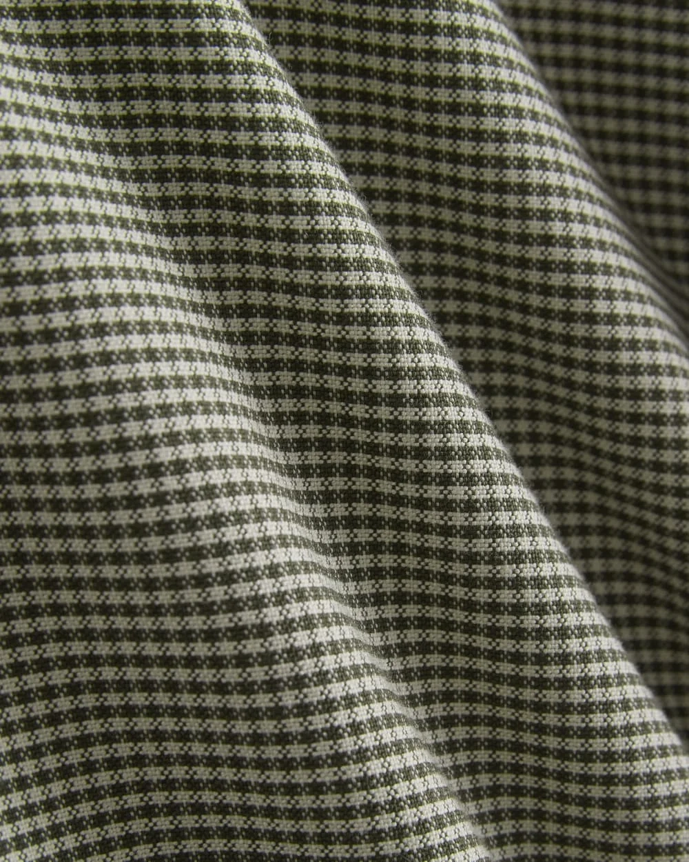 The Slim Oxford Shirt | Forest Night Gingham | Standard (2)