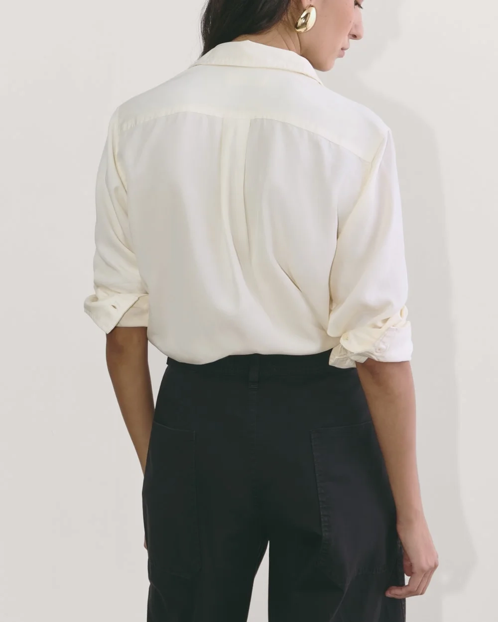 The Must-Have Shirt in Butterlite | Bone (2)