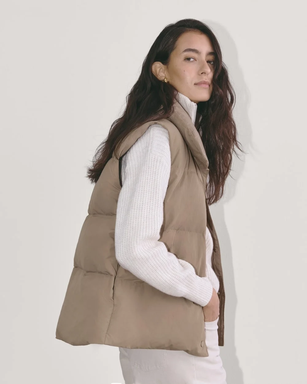 The Puffer Vest | Taupe Grey (6)