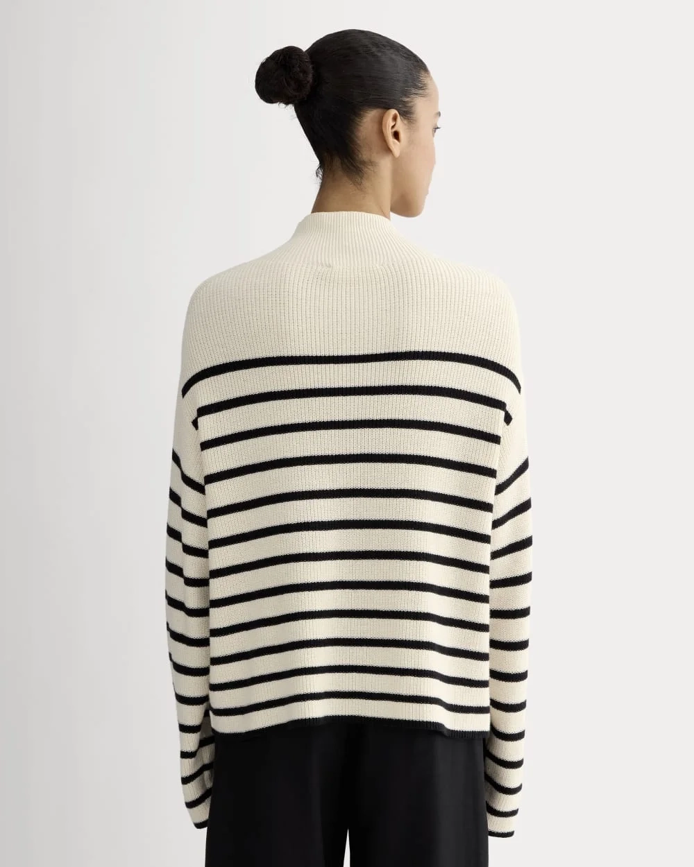 The Slouchy Funnel Neck in Everyday Cotton | Canvas / Black (3)