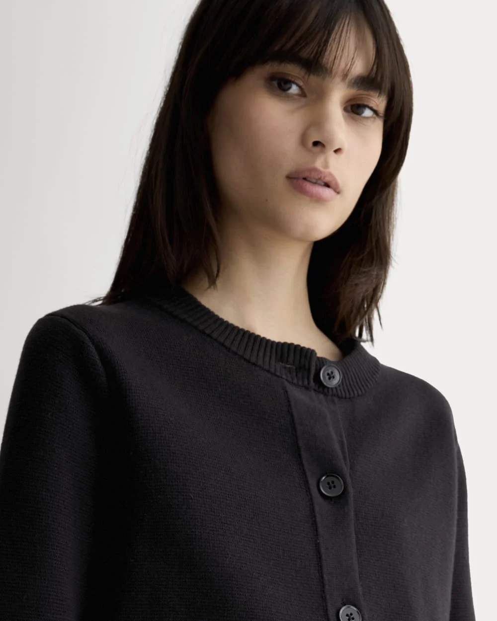 The Crew Cardigan in Everyday Cotton | Black (5)