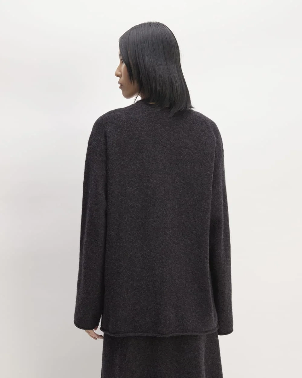 The Cozy-Stretch Crew | Charcoal (4)