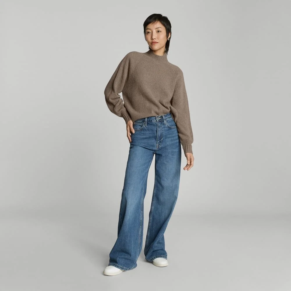 The Cashmere Ribbed Turtleneck | Heathered Taupe Grey (3)