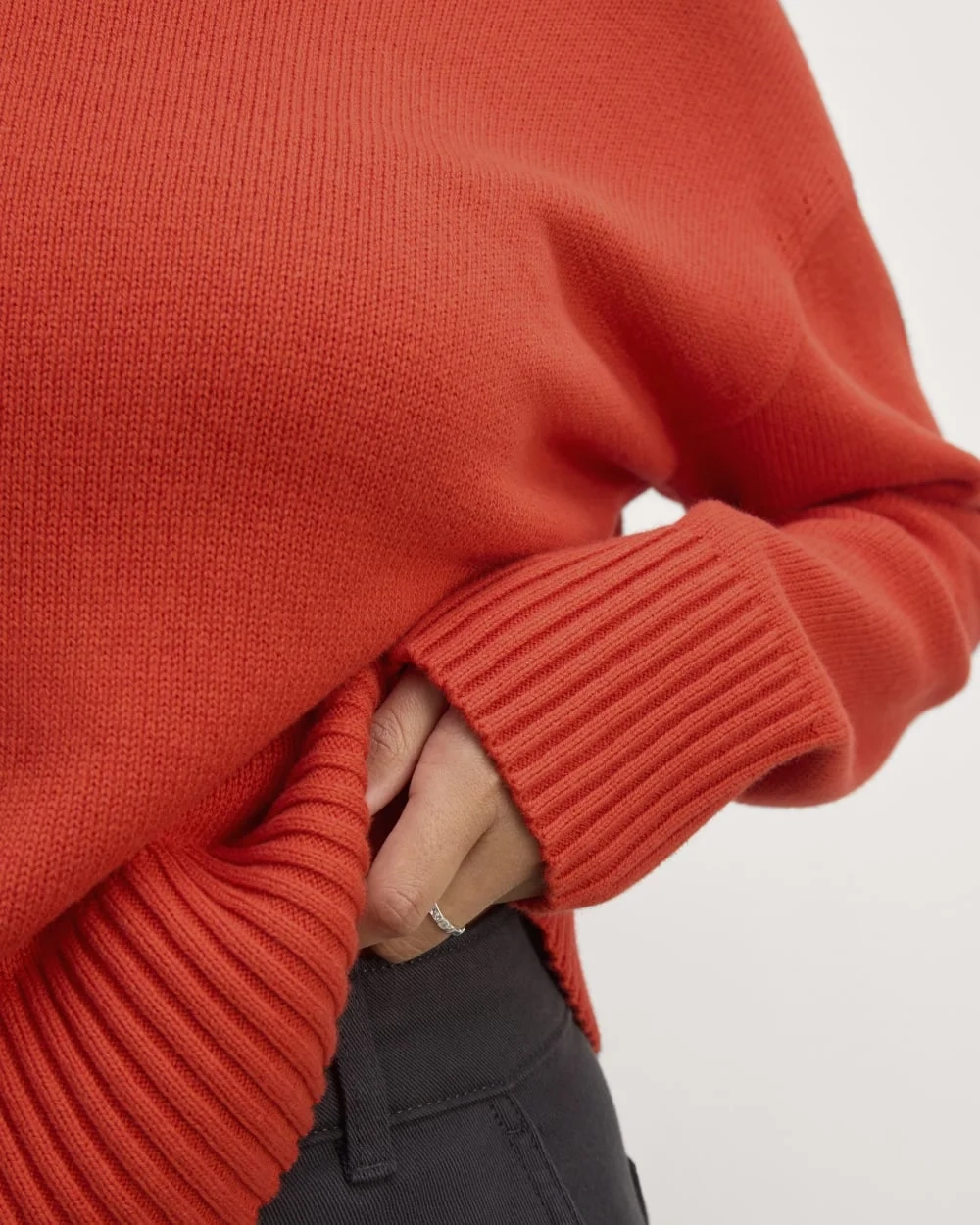 The Boxy Sweater in Everyday Cotton | Poppy Red (4)