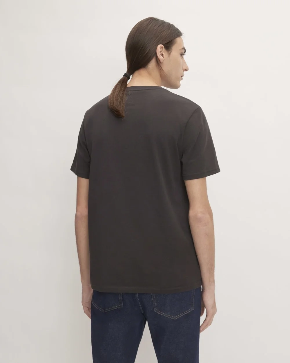 The Organic Cotton V-Neck Tee | Black (2)