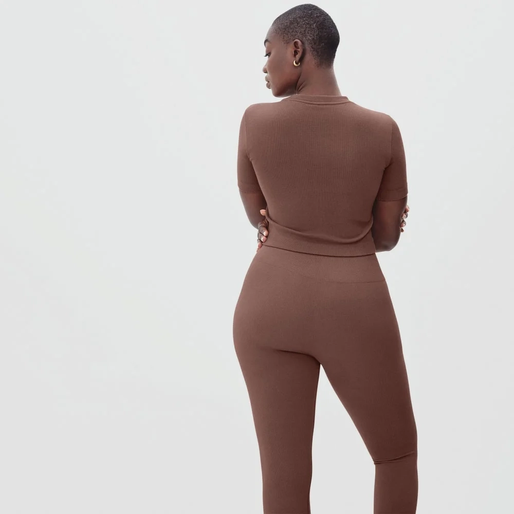 The Seamless Tee | Acorn (3)