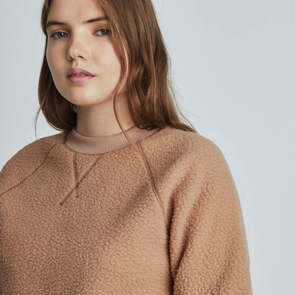 The ReNew Fleece Raglan Sweatshirt | Camel (3)