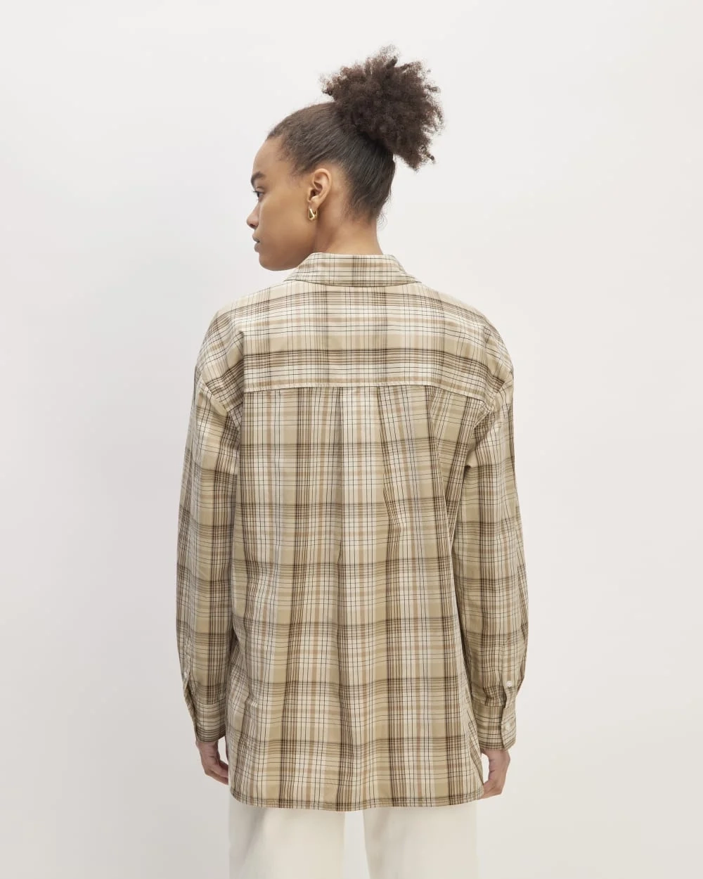 The Supima® Cotton Boyfriend Shirt | Pale Khaki Plaid (4)