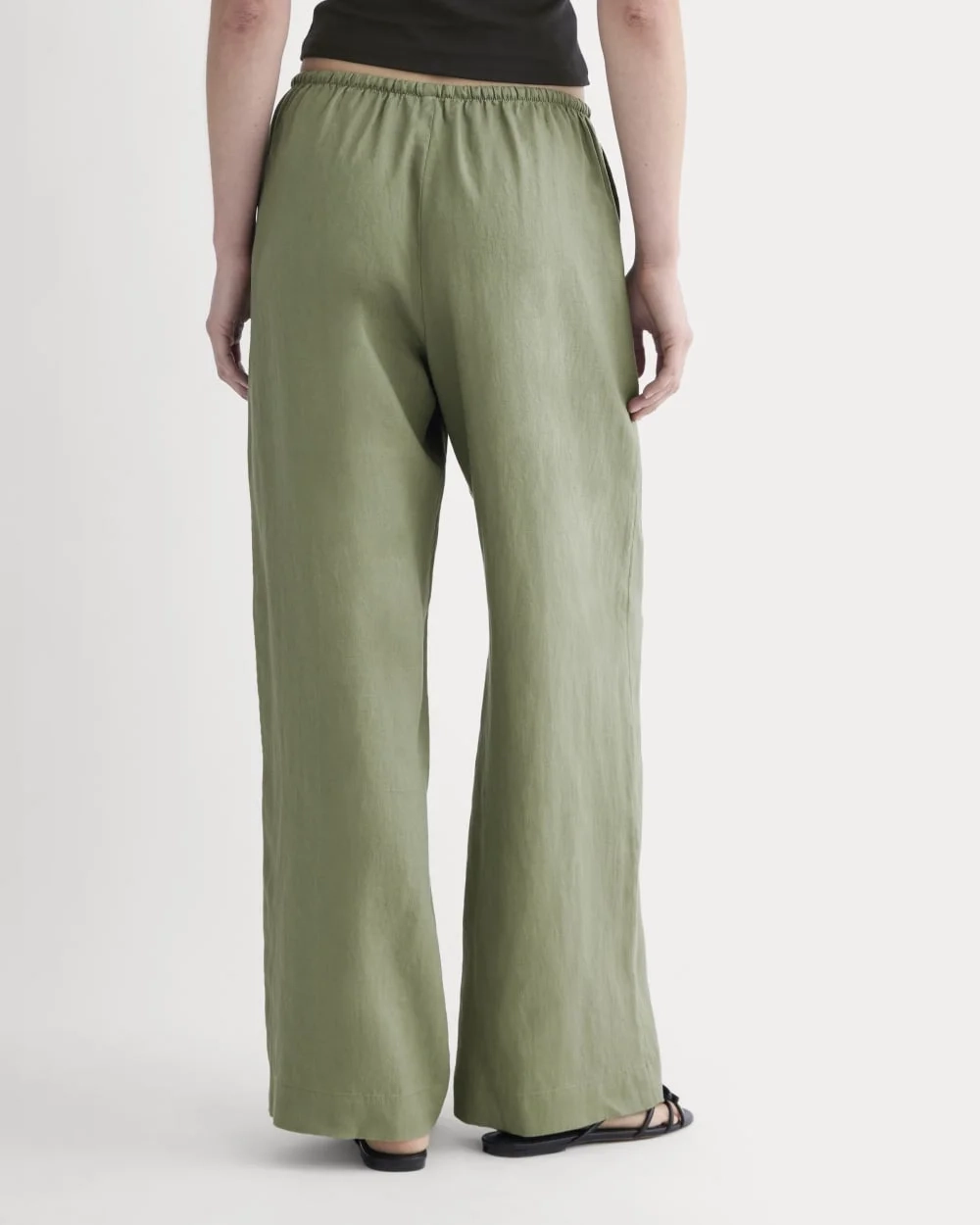 The Drawstring Pant in Linen | Lichen Green (5)