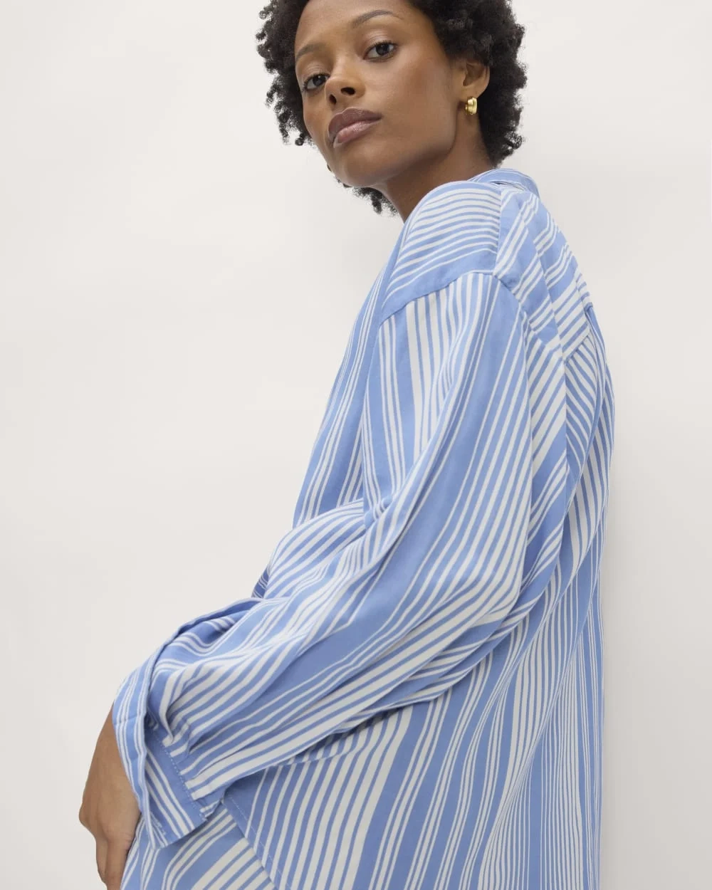 The Oversized Shirt in Butterlite | Granada Sky Blue / Bone (3)