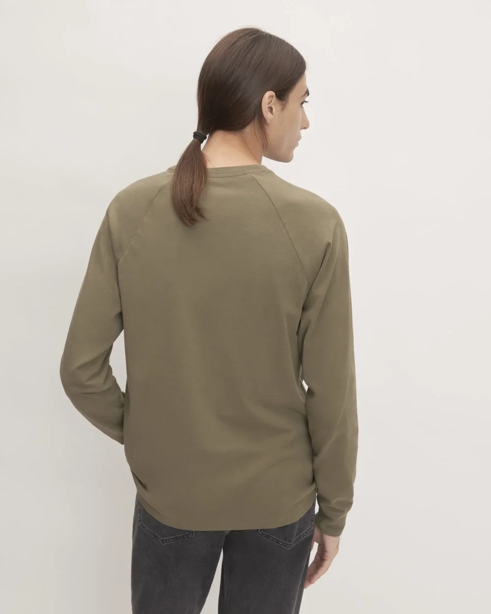 The Premium-Weight Long-Sleeve Crew | Uniform | Kalamata (3)