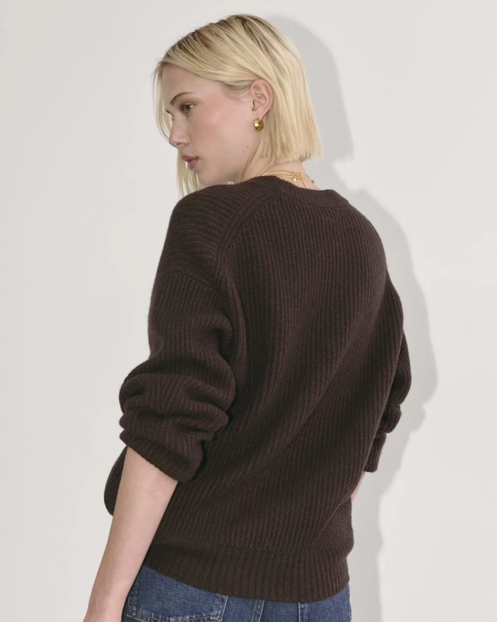 The Cocoon Crew in Wool Cashmere | Americano (5)