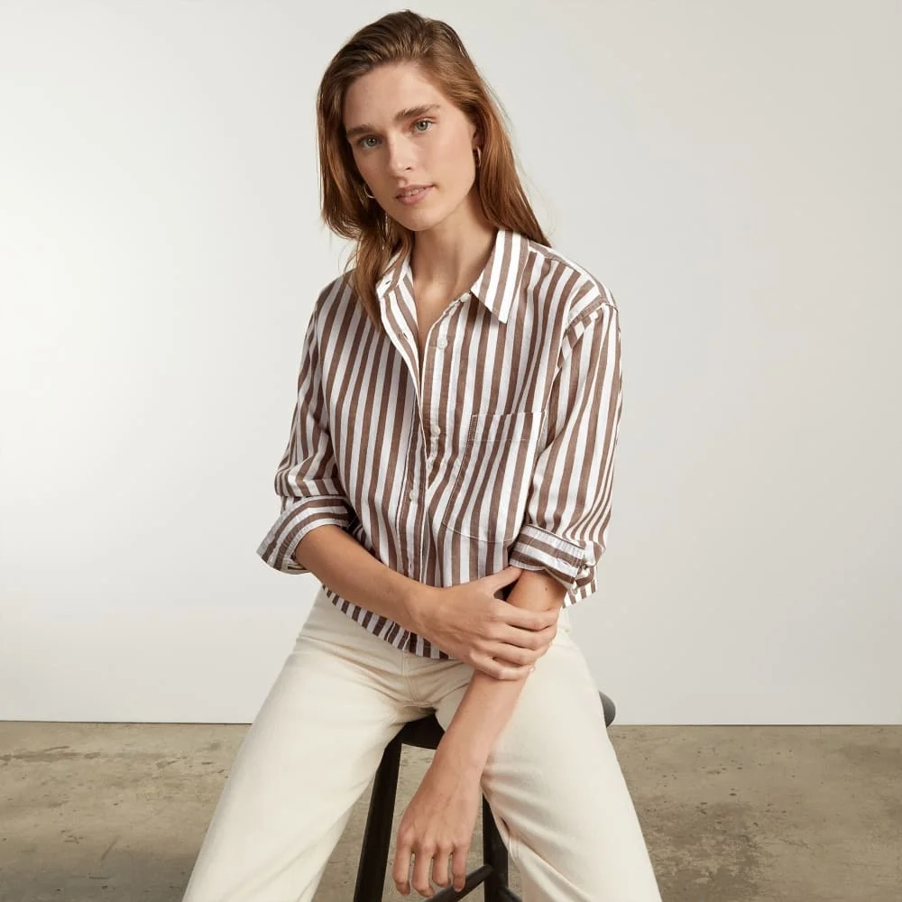 The Way-Short Shirt in Silky Cotton | Espresso / White (4)