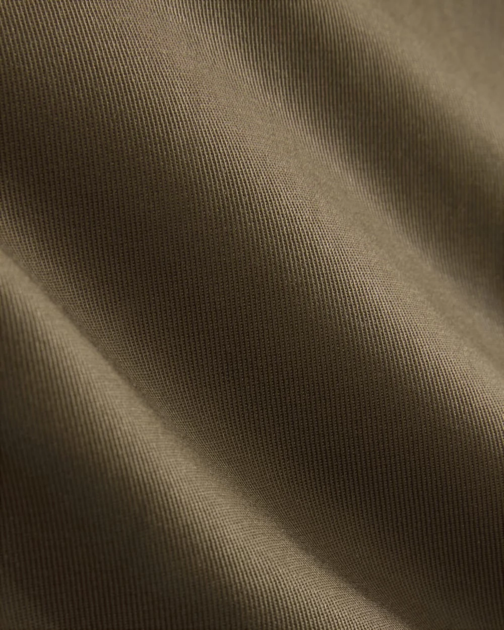 Wide-Leg Cargo Trouser in Buttersmooth | Deep Taupe (3)