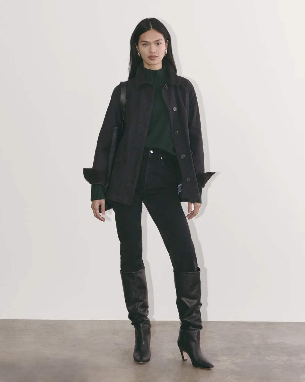 The Boxy Turtleneck in Everyday Cotton | Scarab (5)