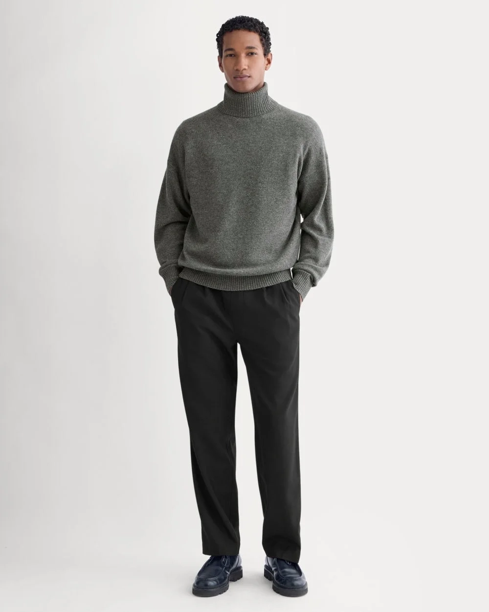 Luxe Merino Relaxed Turtleneck | Heathered Charcoal (3)