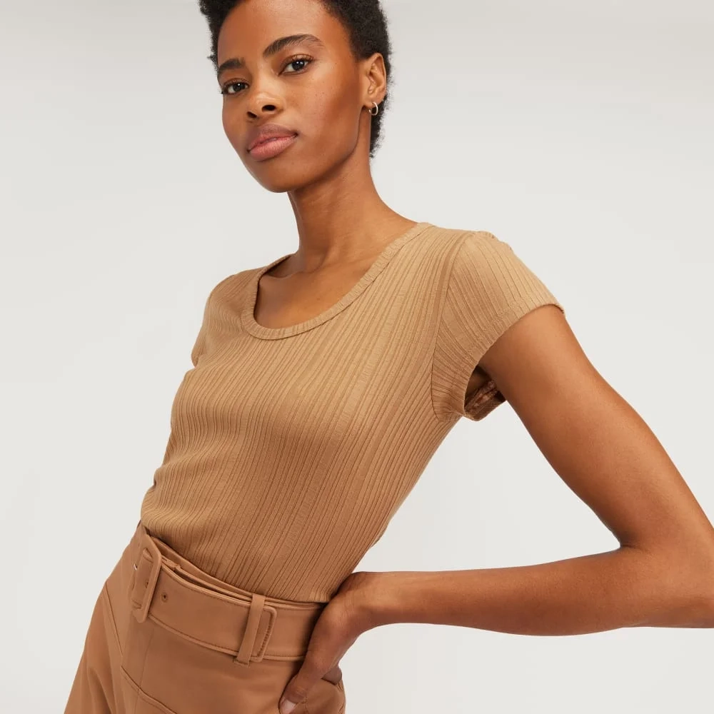 The Rib Soft Knit Scoop-Neck Tee | Caramel (3)