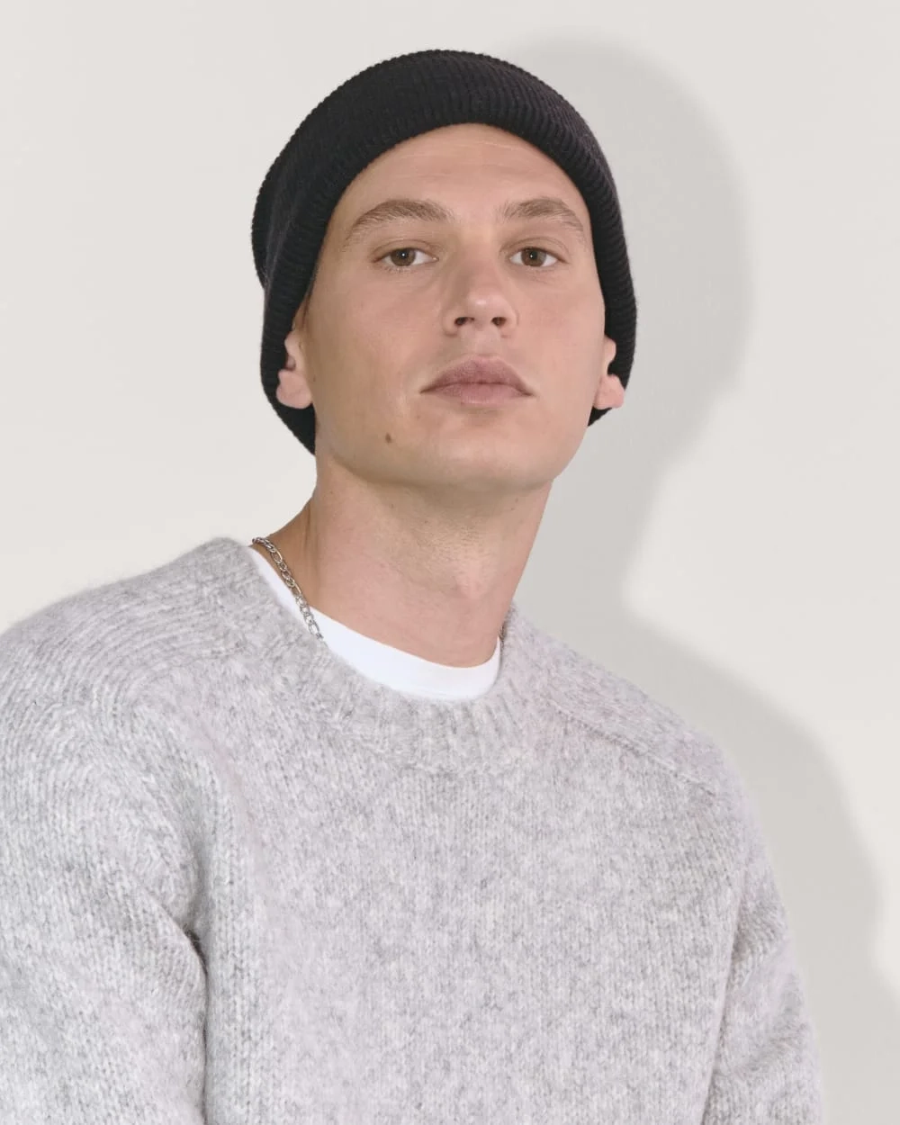 The Cabin Beanie | Black (3)