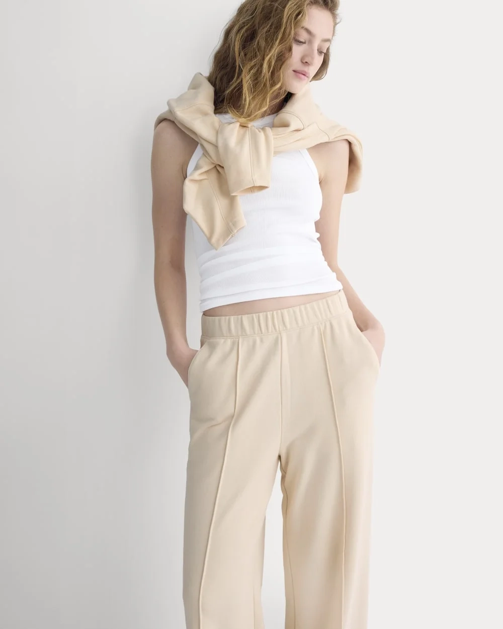 Lightweight Terry Pintuck Sweatpant | Parchment (3)