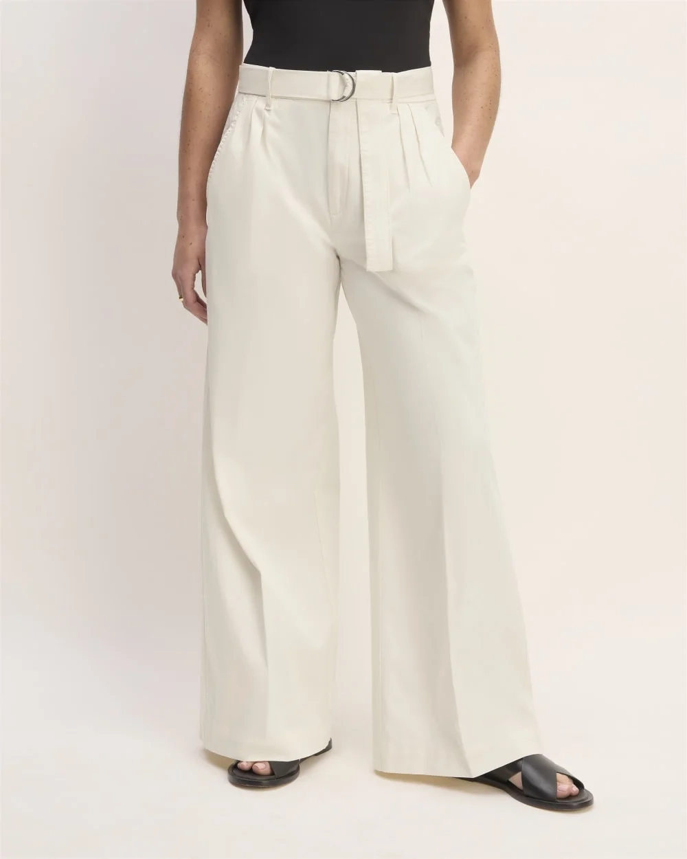 The Pleated Wide-Leg Chino | Bone (5)
