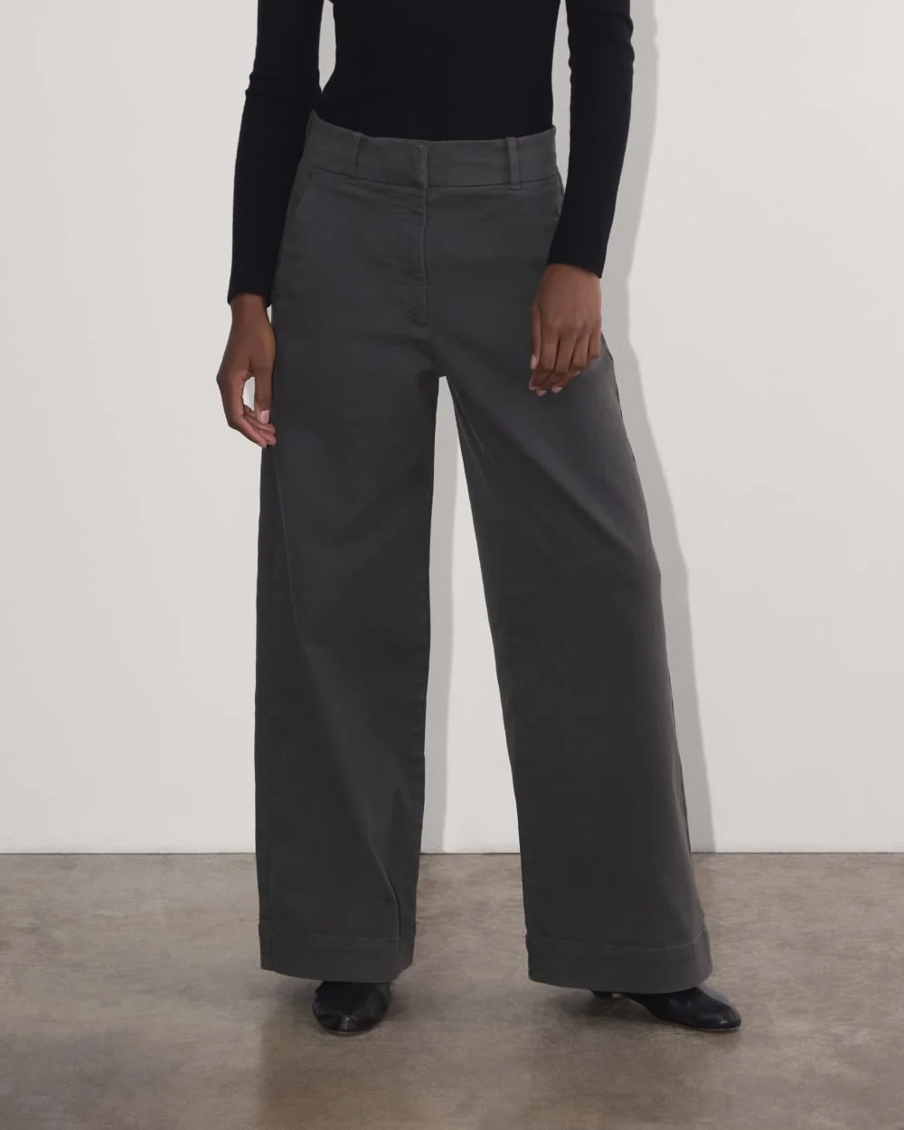The Phoebe Trouser | Graphite (3)
