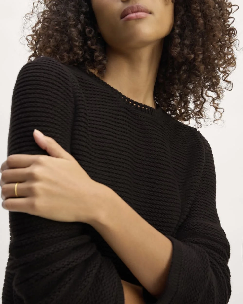 The Organic Cotton Open-Stitch Crew | Black (5)