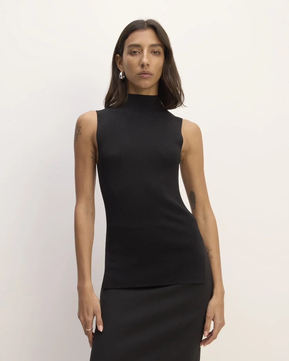 The Viscose Mock Neck Top | Black