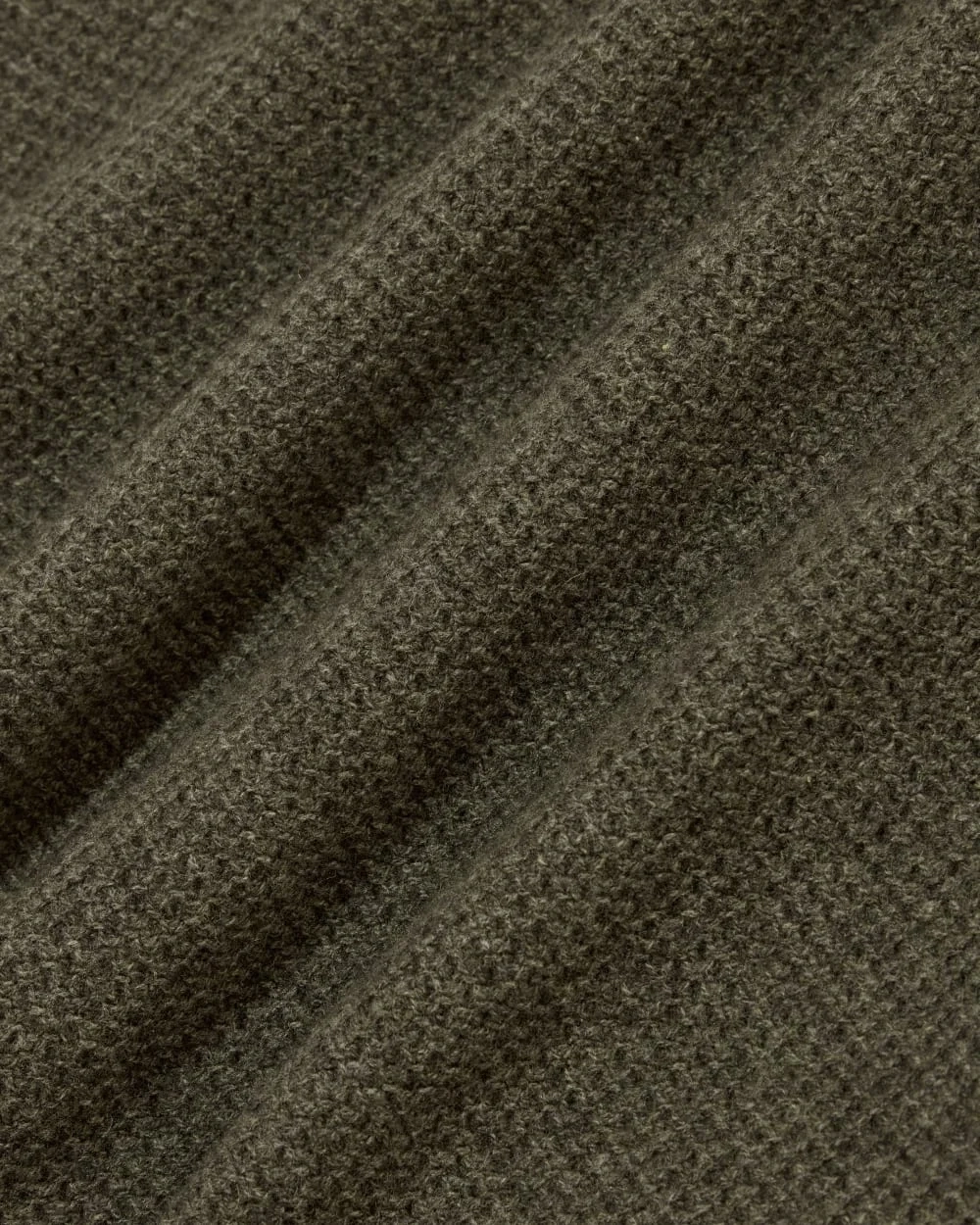 The Honeycomb Funnel Neck in Wool Cashmere | Heathered Army Green (4)