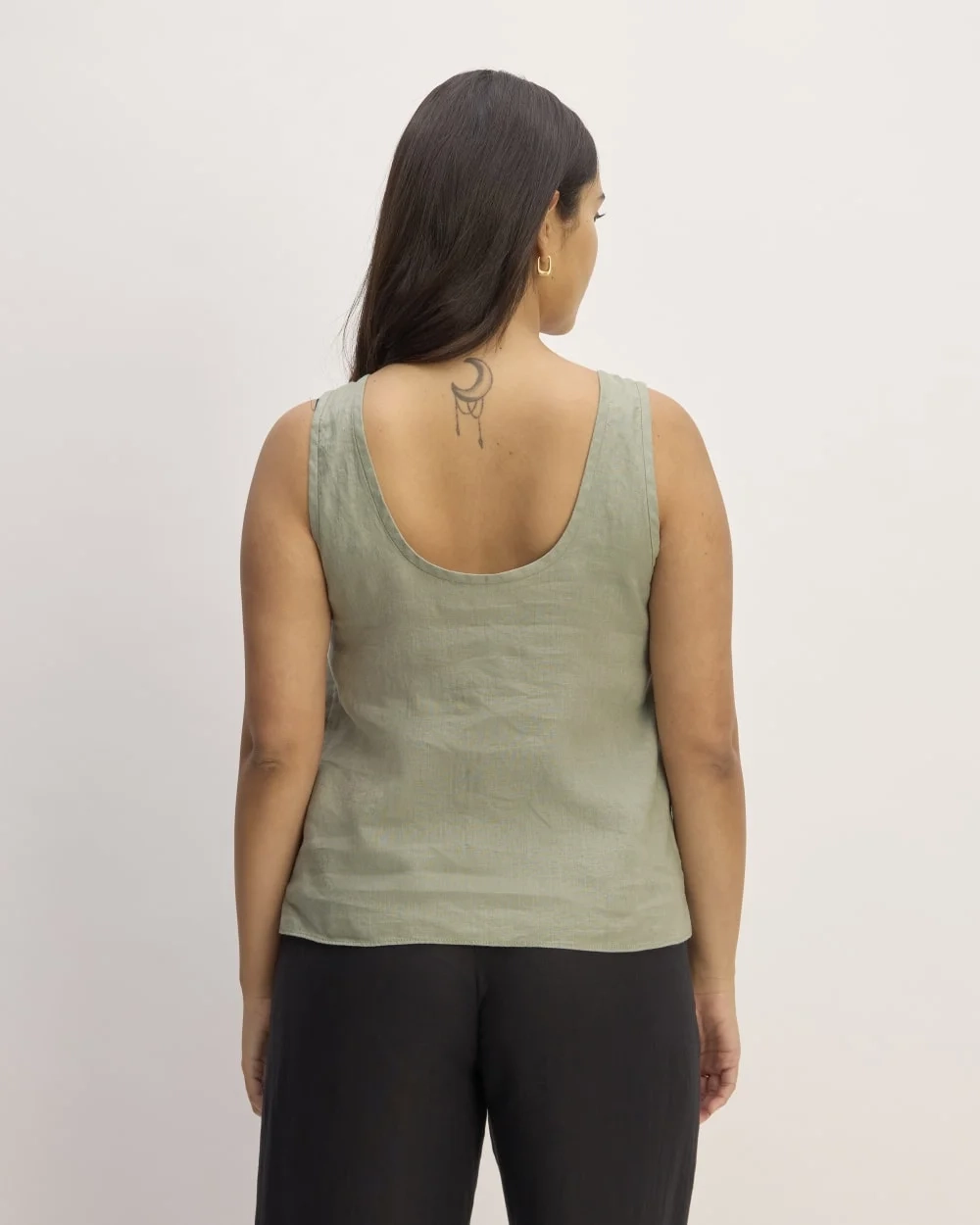 The Scoop Tank in Linen | Sage Green (3)