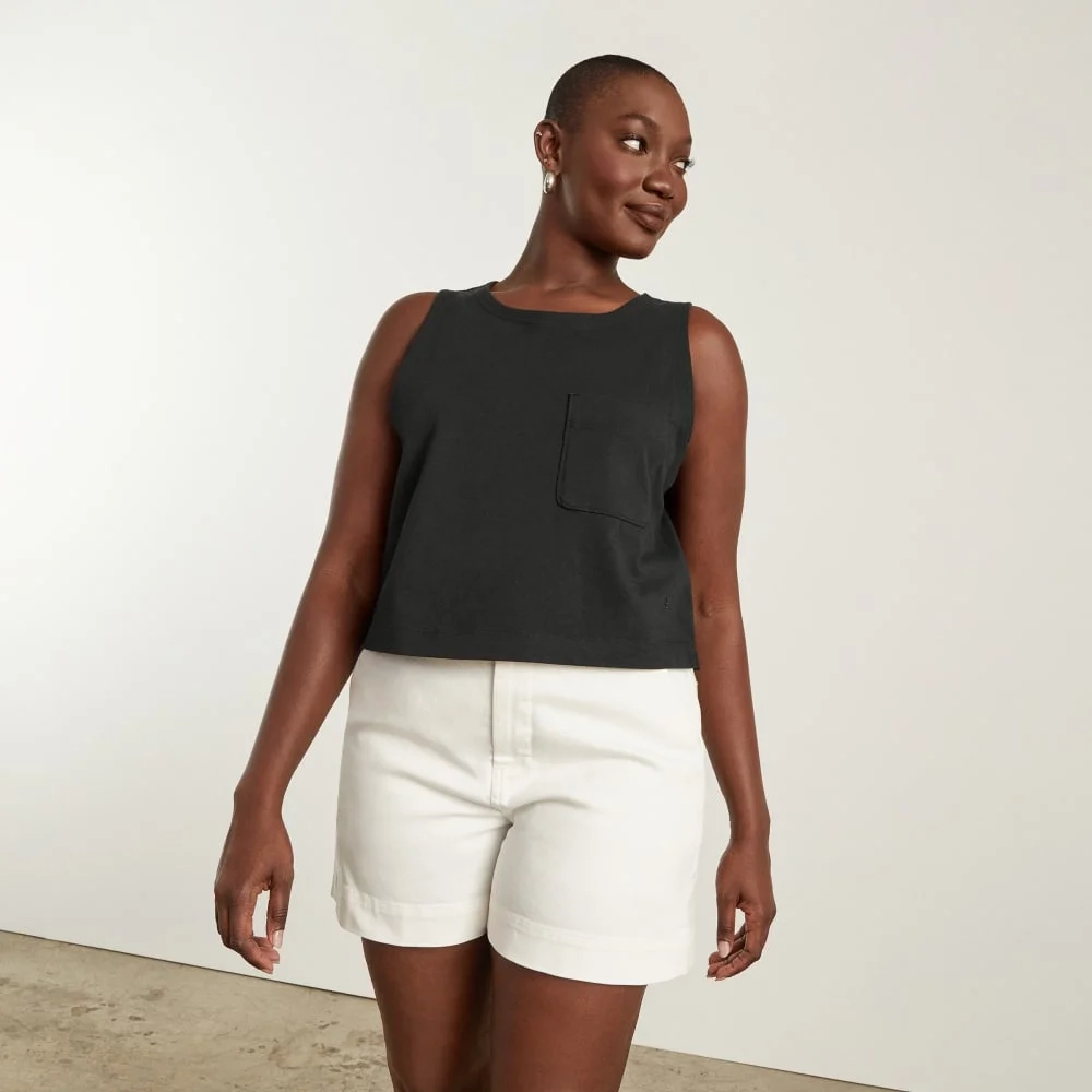 The Premium Weight Cropped Pocket Tank | Black (4)