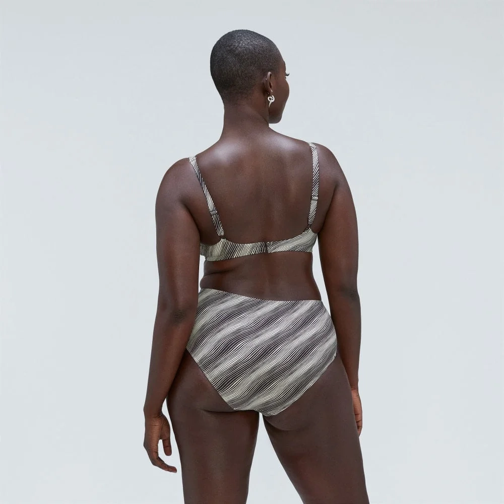 The High-Rise Hipster Bottom |  Black / Canvas (2)