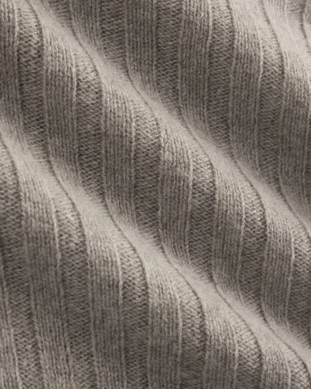 Funnel-Neck Cropped Sweater in Wool Cashmere | Oatmeal (2)