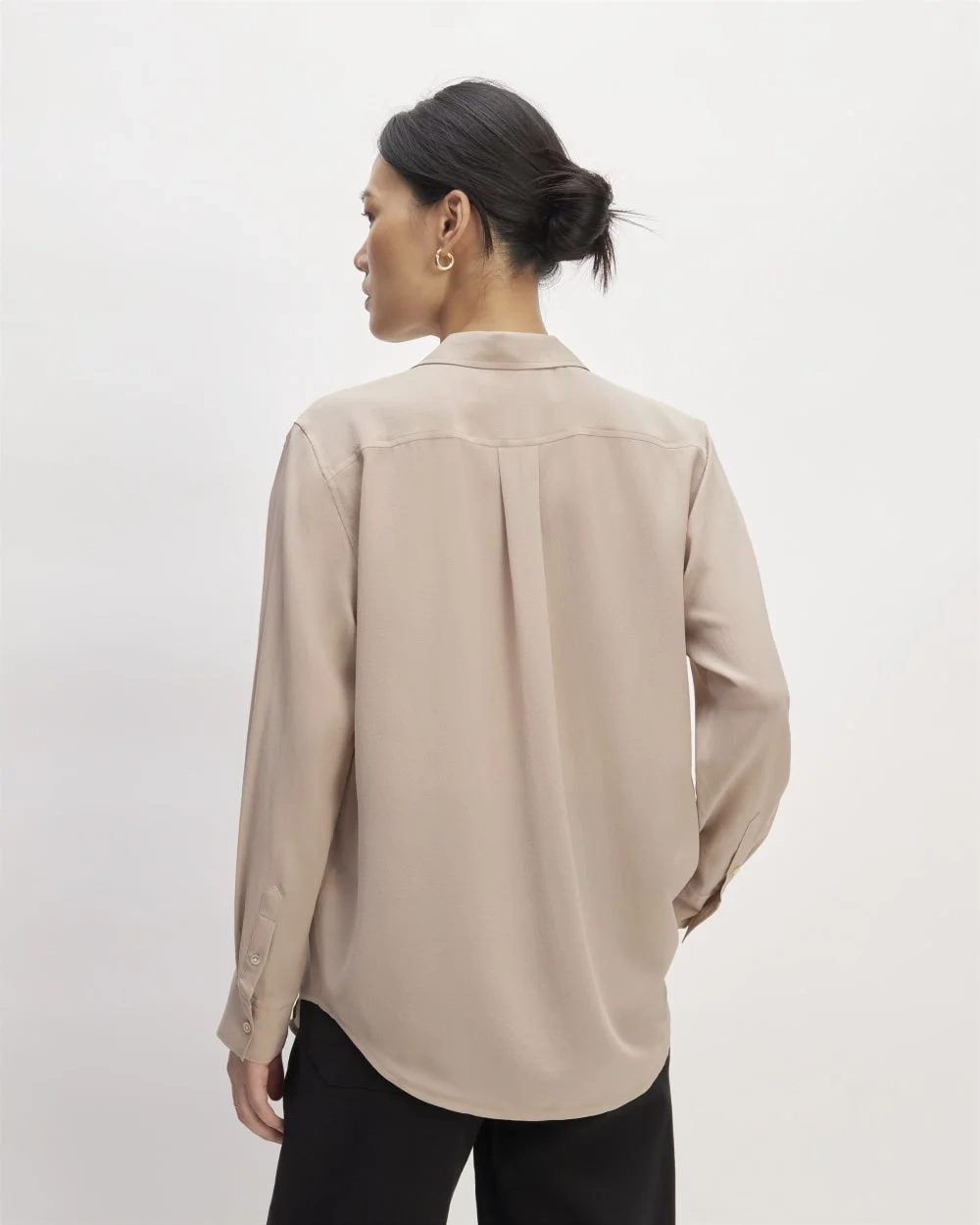 The Utility Shirt in Washable Silk | Burnt Sugar (5)