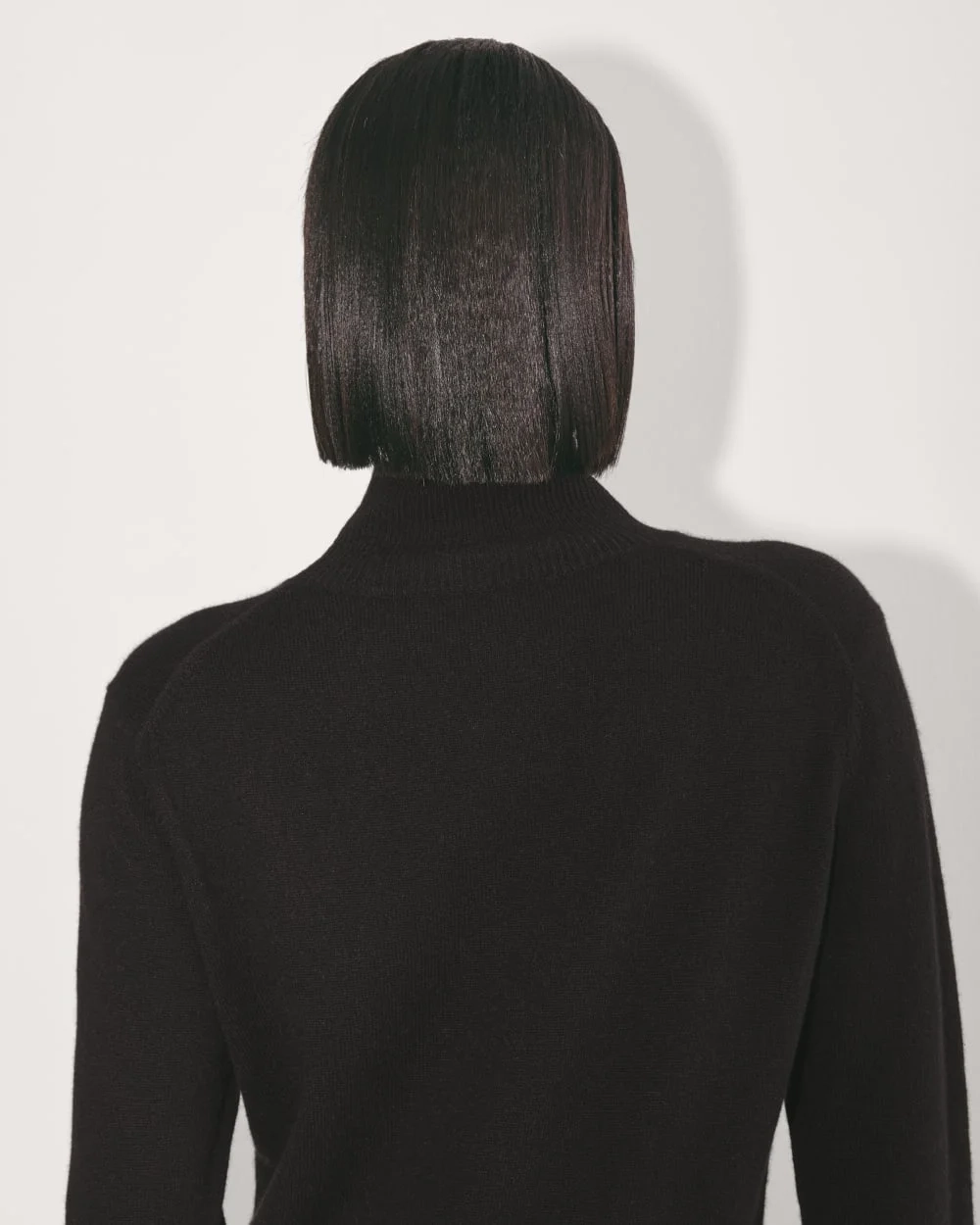 The Turtleneck Sweater Dress in Cashmere | Black (3)