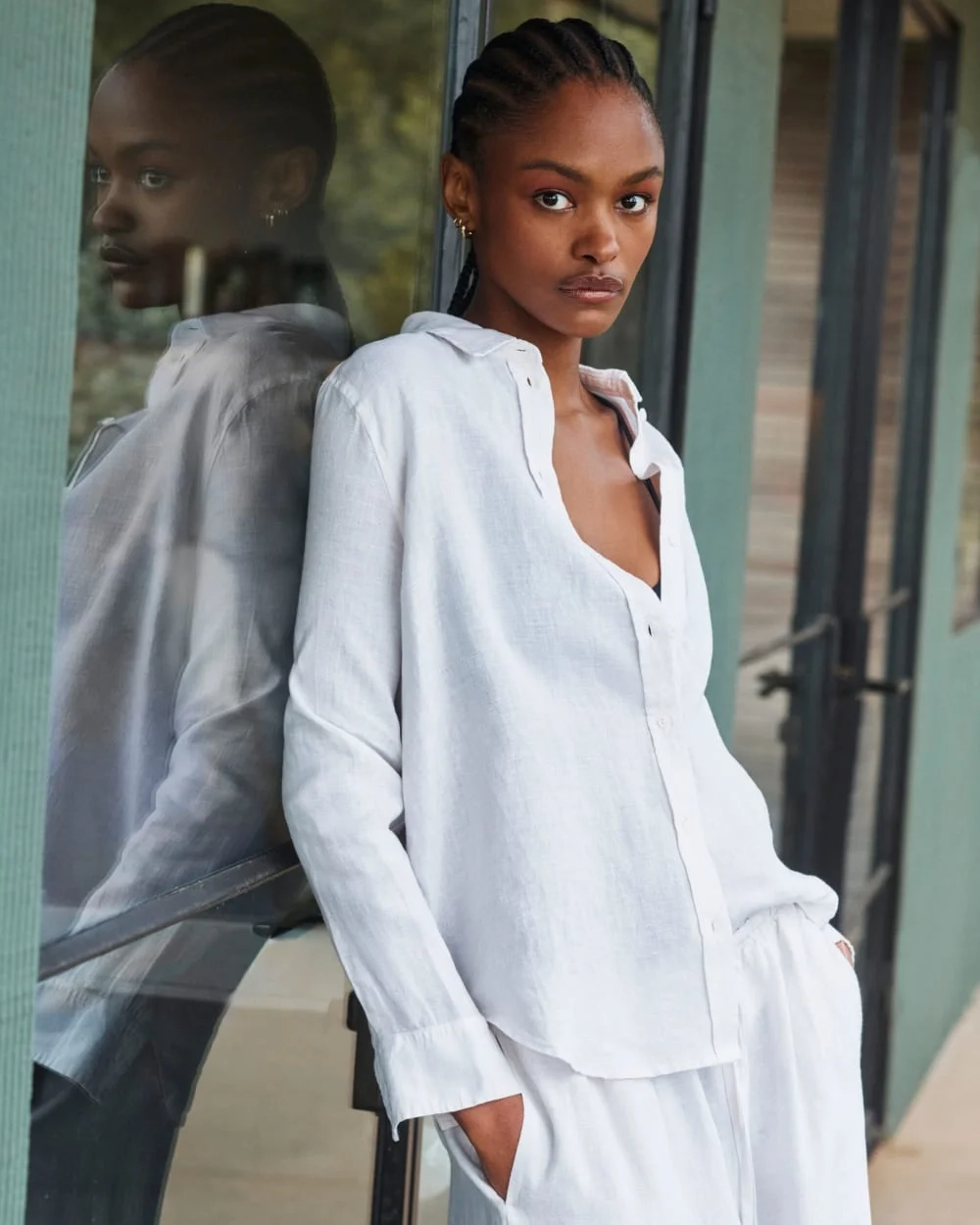 The Must-Have Shirt in Linen | White (4)