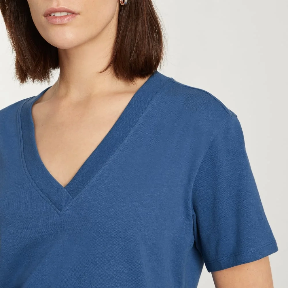 The Vintage V-Neck Hemp Tee | Deep Blue (5)