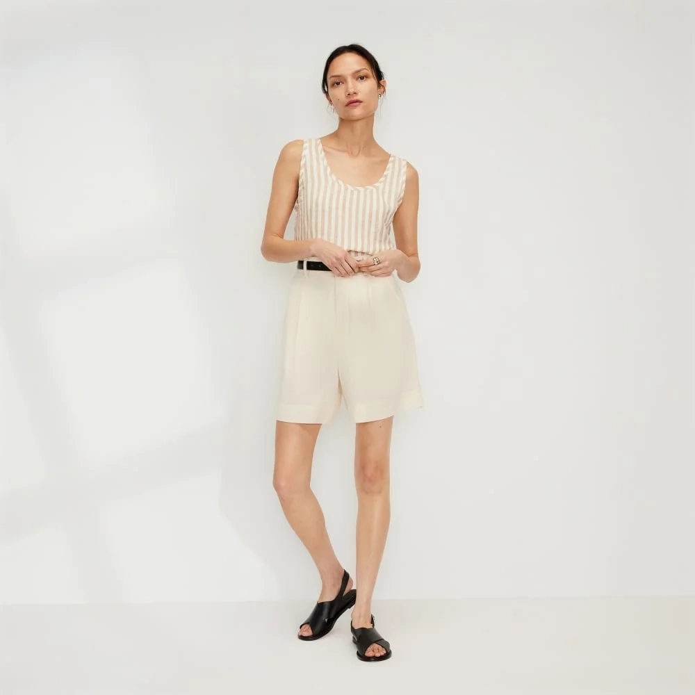 The Linen Way-High® Drape Short | Canvas (3)