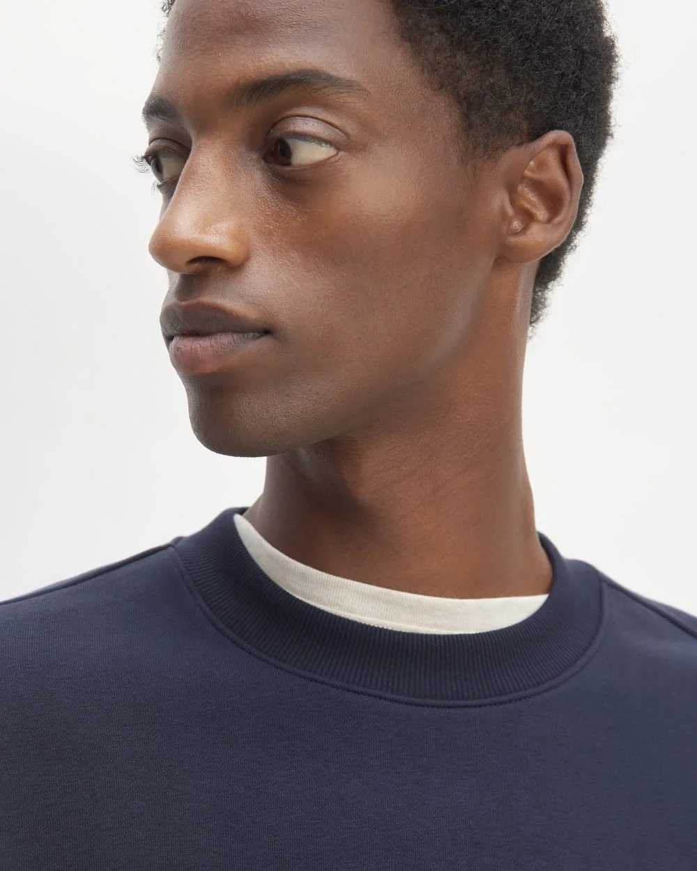 The ReTrack Crewneck Sweatshirt | Navy (4)