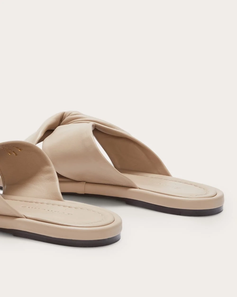 The Day Twist Sandal | Warm Khaki (5)