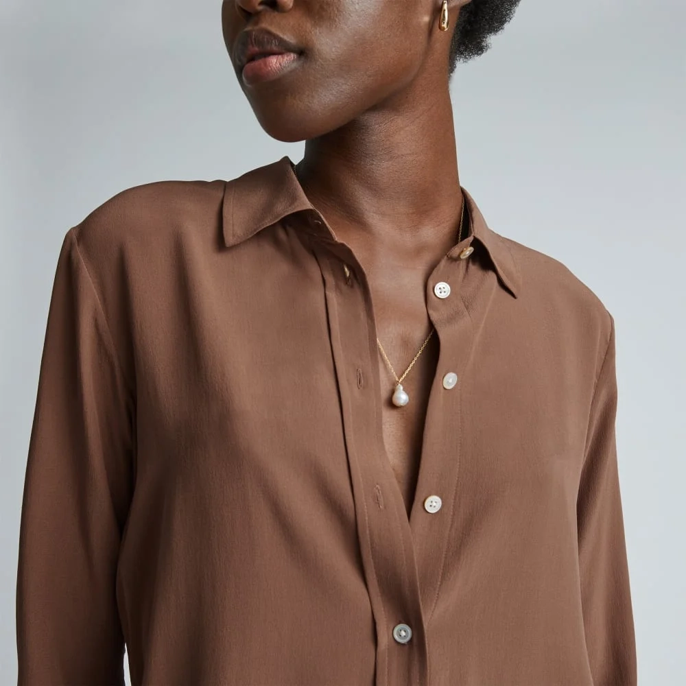 The Must-Have Shirt in Washable Silk | Carob Brown (3)