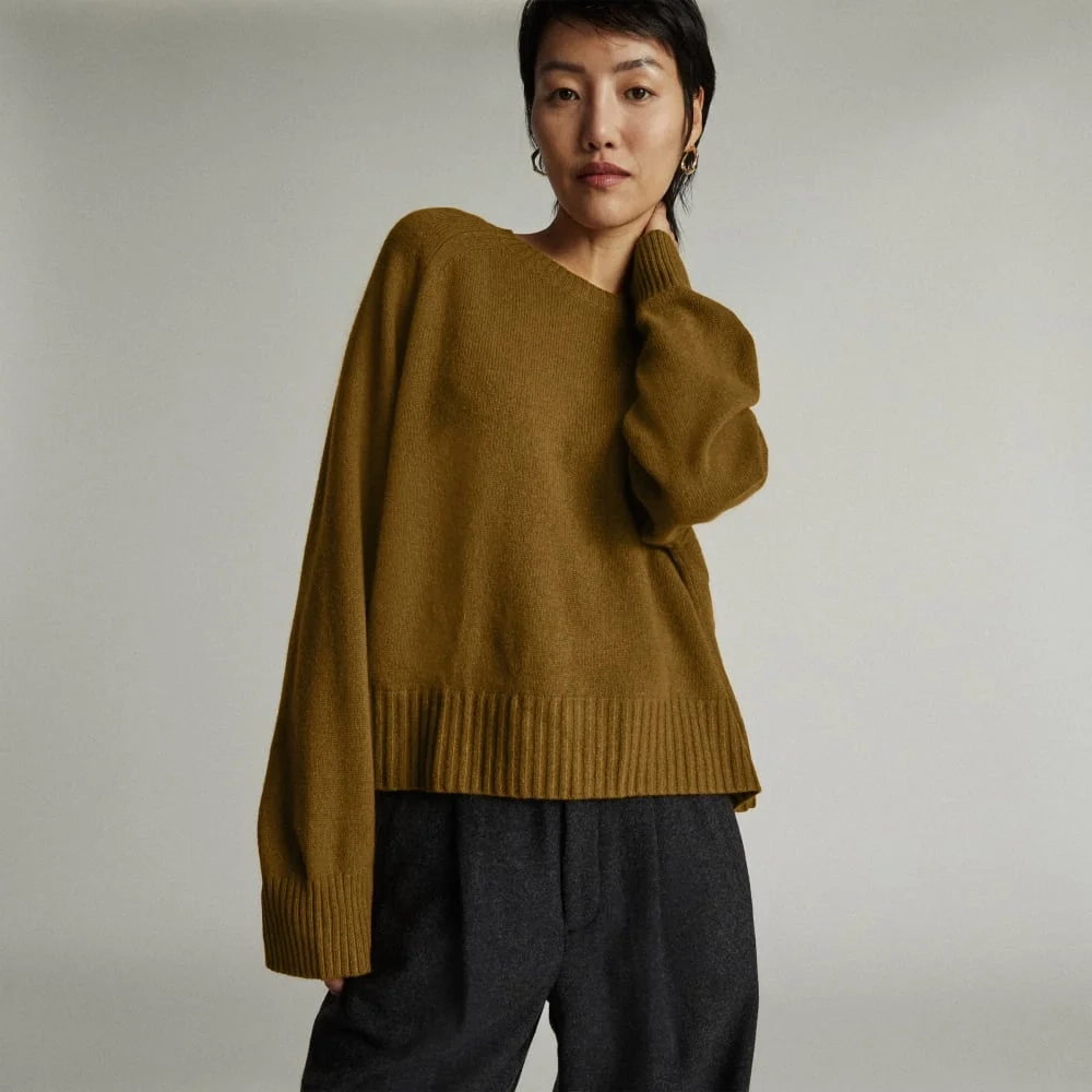 The Cashmere Boxy Crew | Tapenade